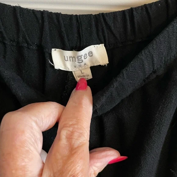 Umgee Black and Leopard Print Pantsuit - Picture 5 of 9